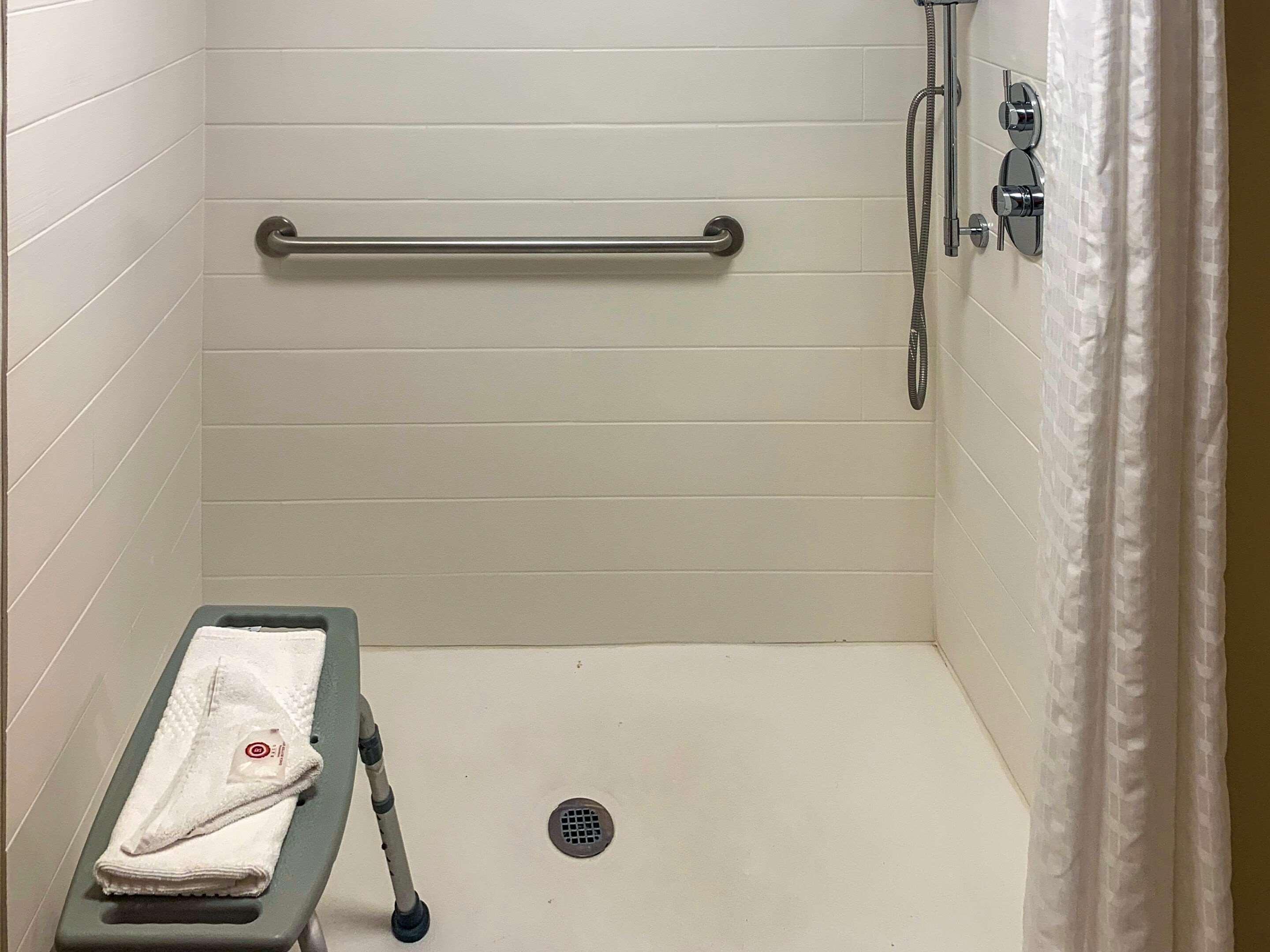 Days Inn By Wyndham Horsham Philadelphia Exteriör bild